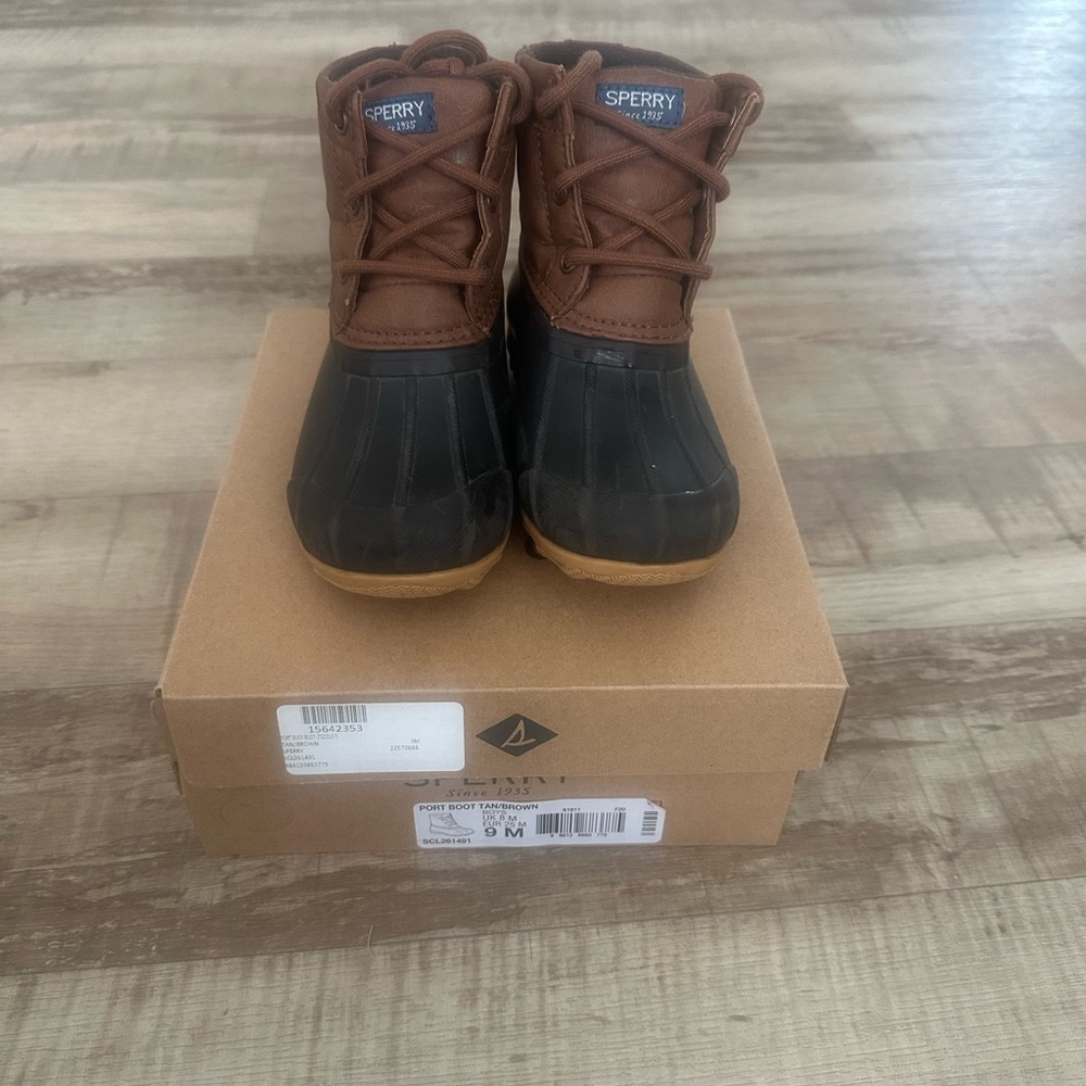 Sperry Kids Tan and Black Rain Boots